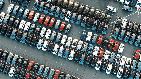 7 Must-Know Tips for Safer Driving and Efficient Parking
